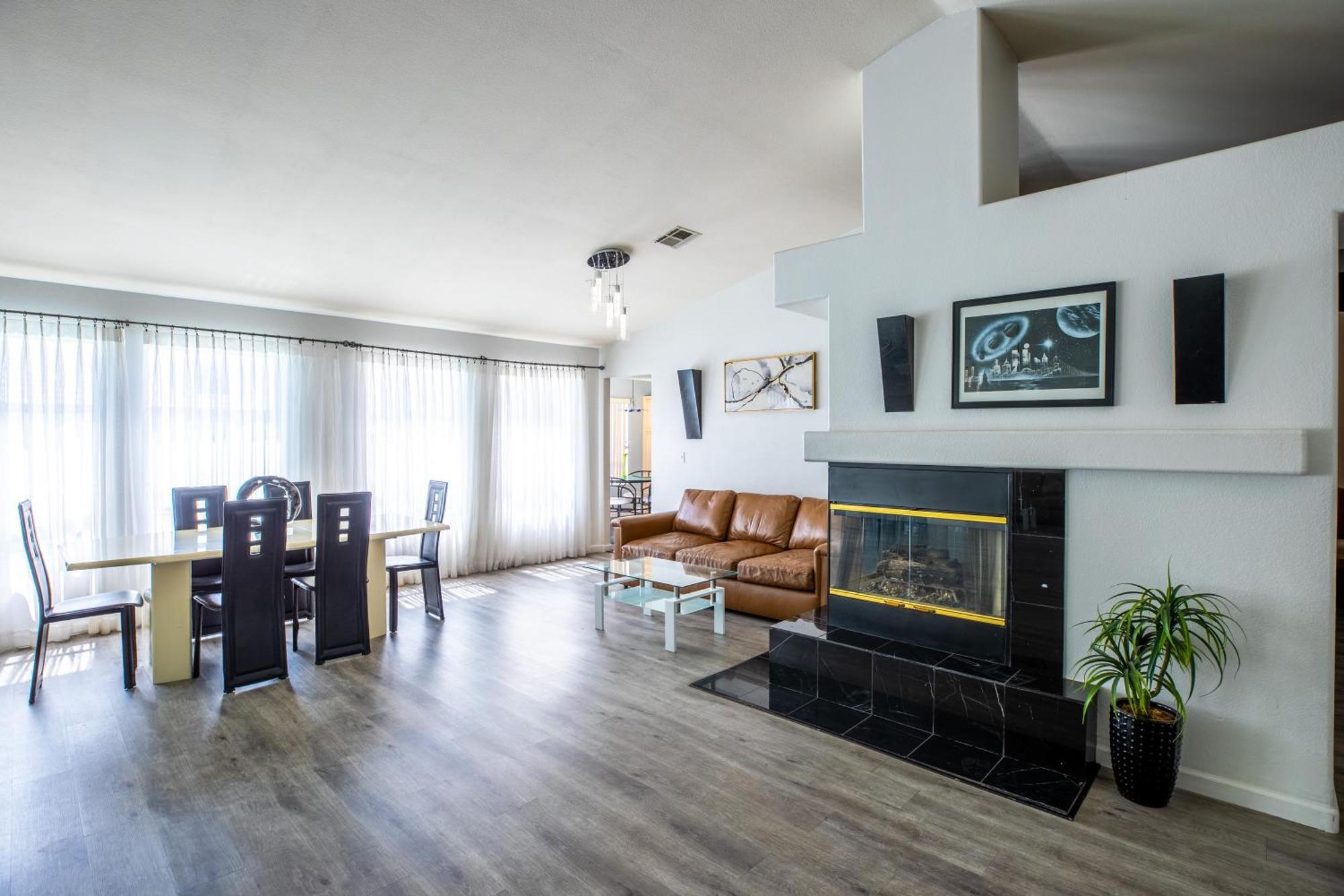 Luxury 1900 Sq Ft House Huge 46 Ft Pool & Hot Spa Лас-Вегас Екстер'єр фото